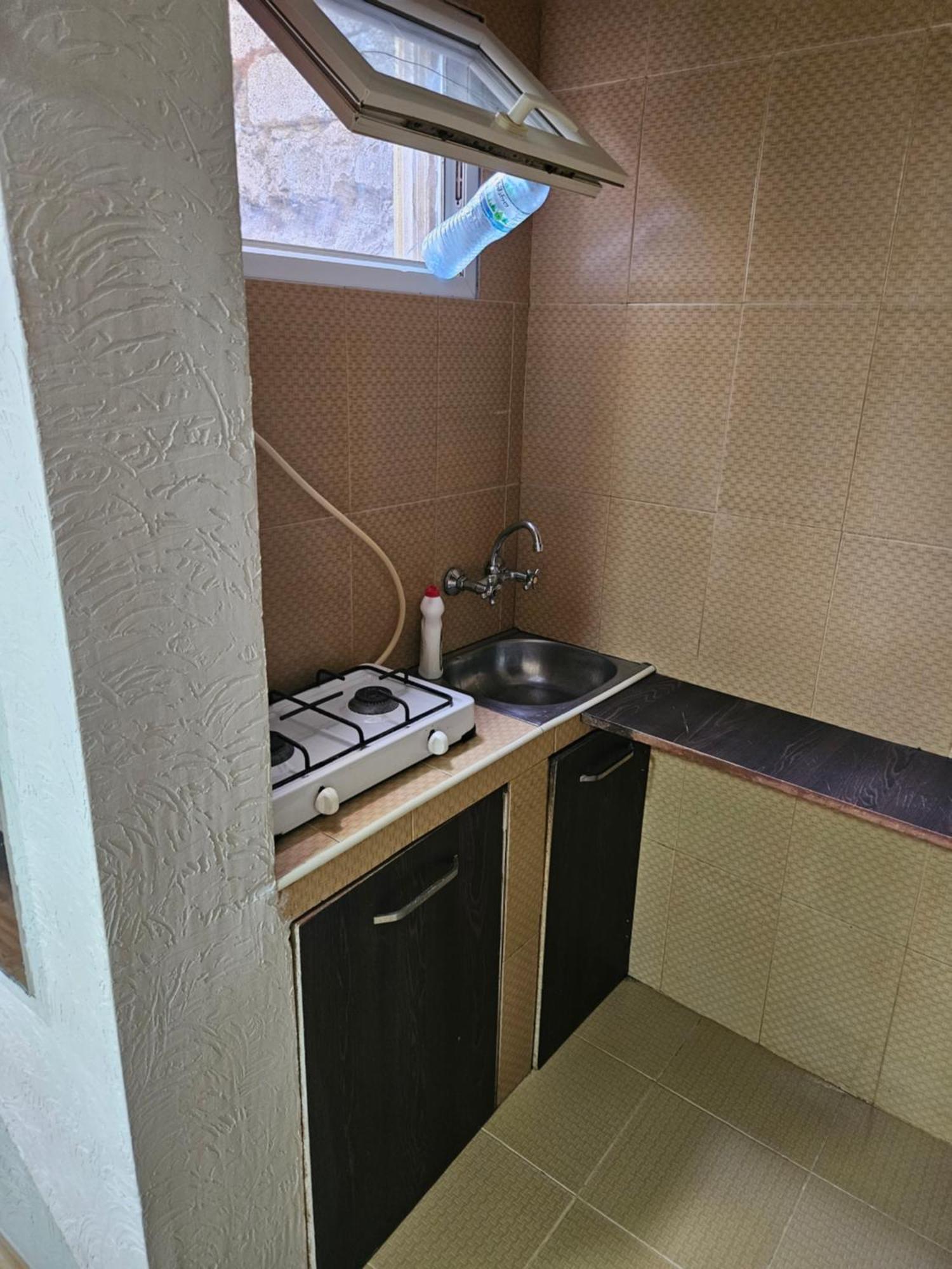 Guest House 2 Floor バトゥーミ エクステリア 写真